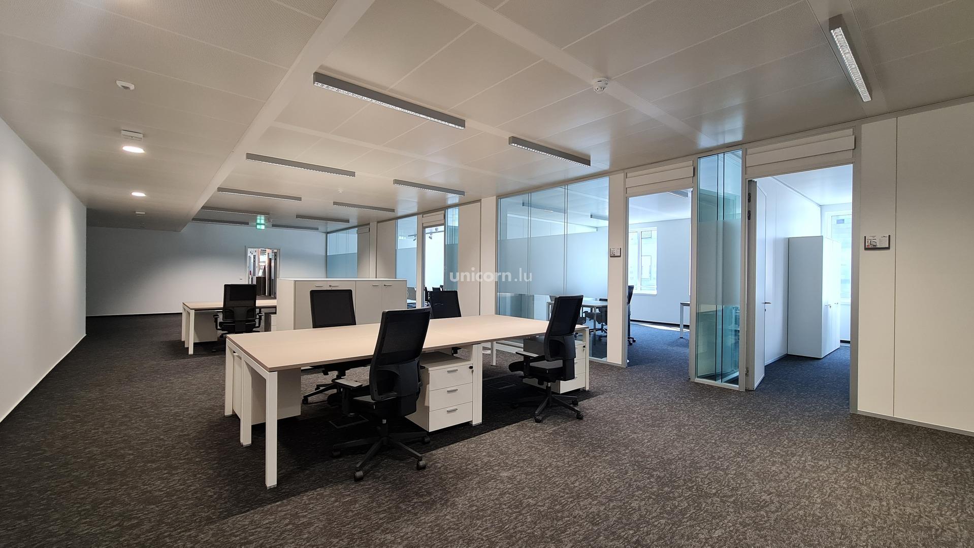 Bureau en location à Luxembourg  - 487m²